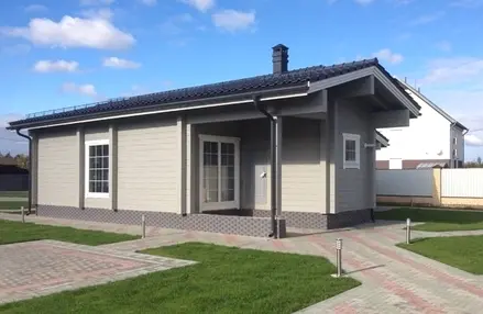Massief houten huis project "Solaris"