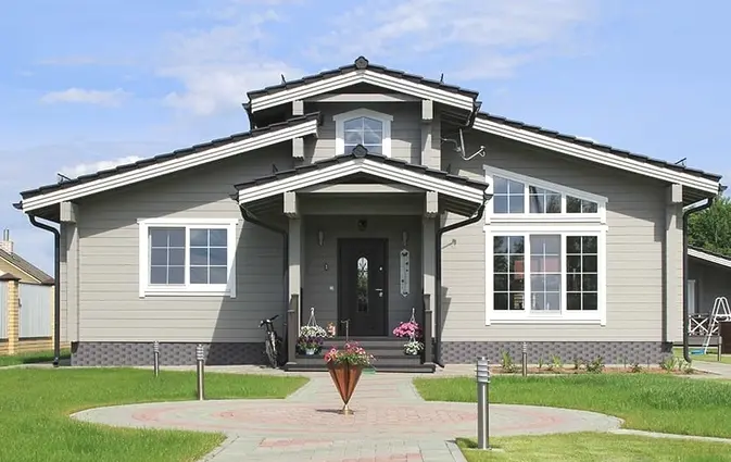 Massief houten huis project "Solaris"